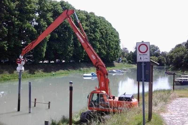 OmecoHub - Immagine DAEWOO 300LCV